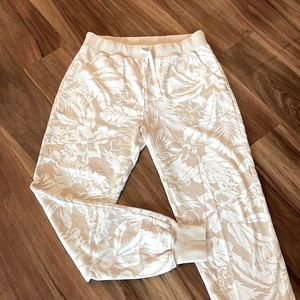 Billabong tropical print joggers